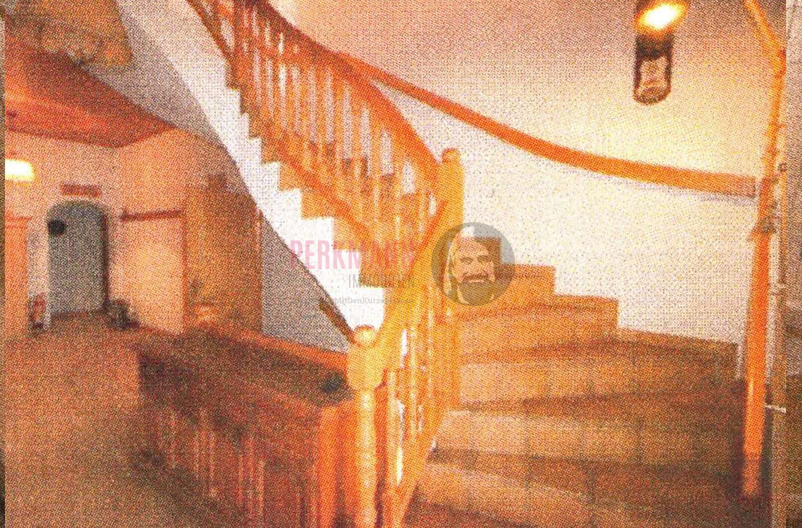 Aufgang zu den Gästezimmern