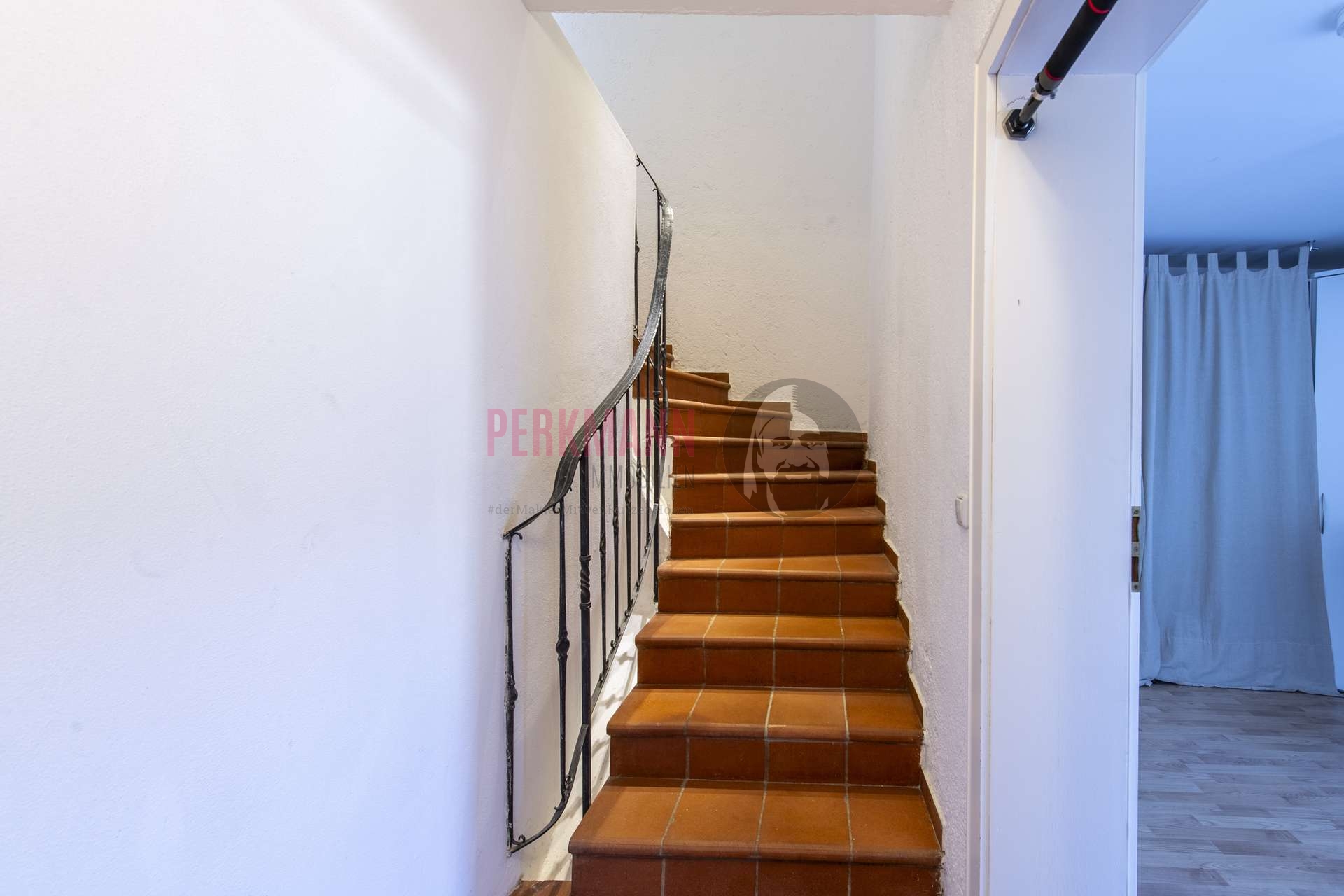 Treppe zum Wohnraum der Einliegerwohnung