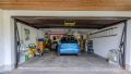 Doppelgarage mit Ladestation