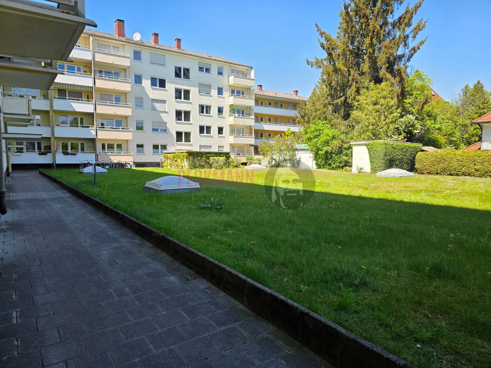 Außenanlage