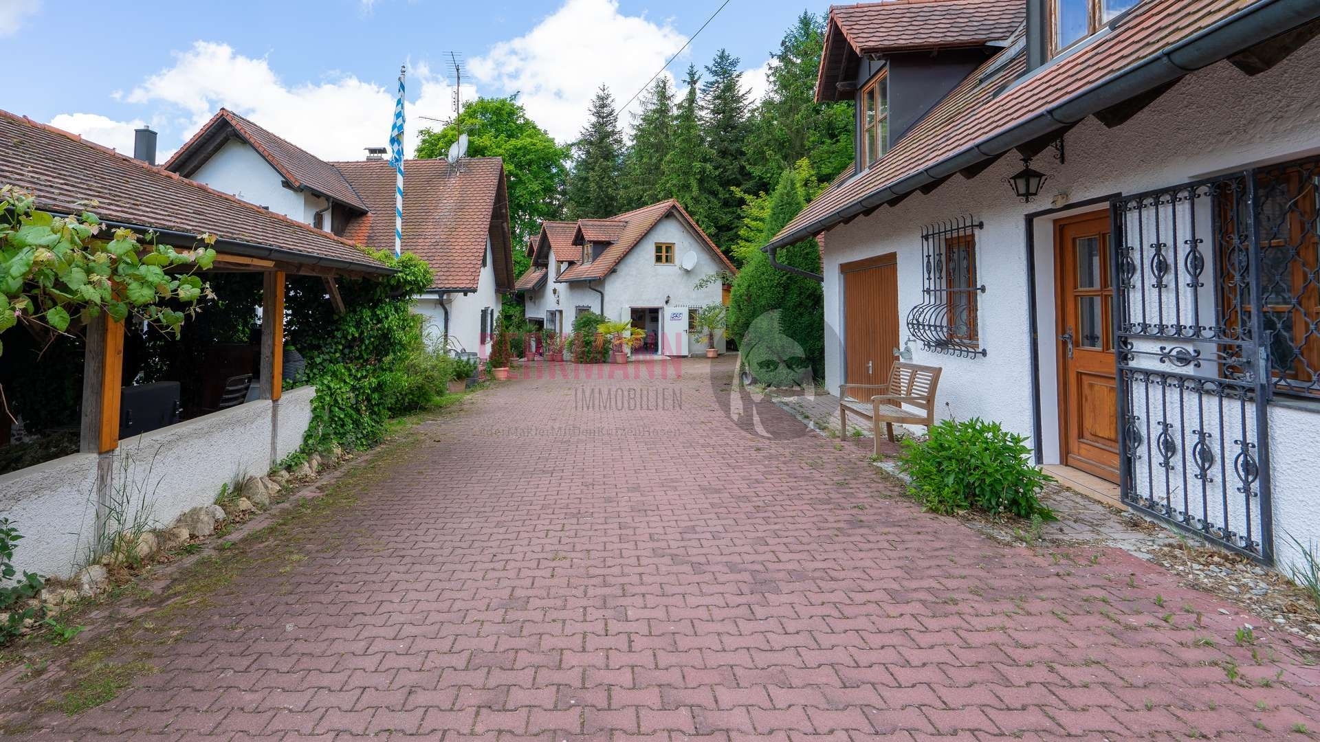 gepflasterter Innenhof