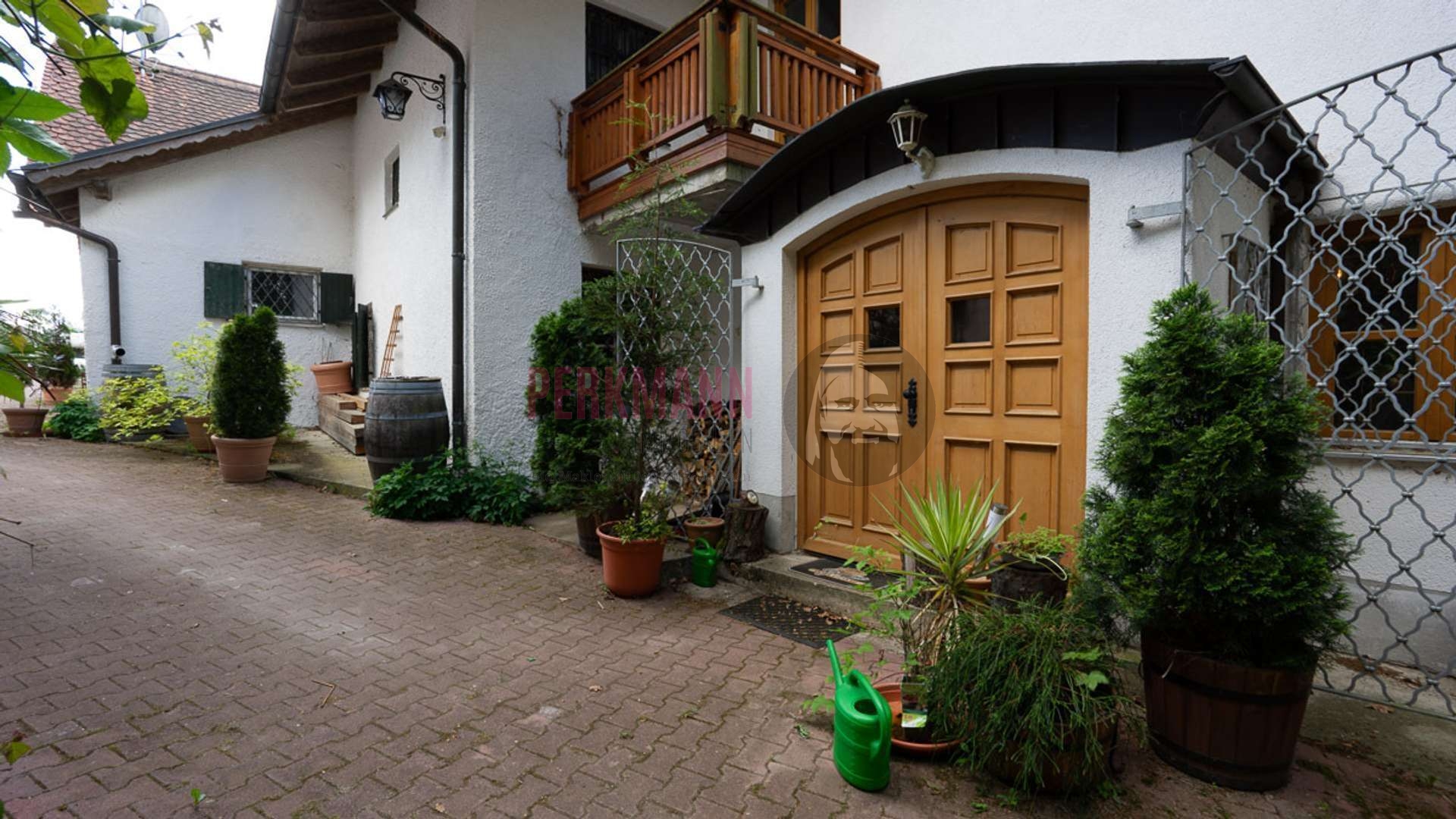 Eingang Neubau