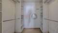 begehbarer Kleiderschrank