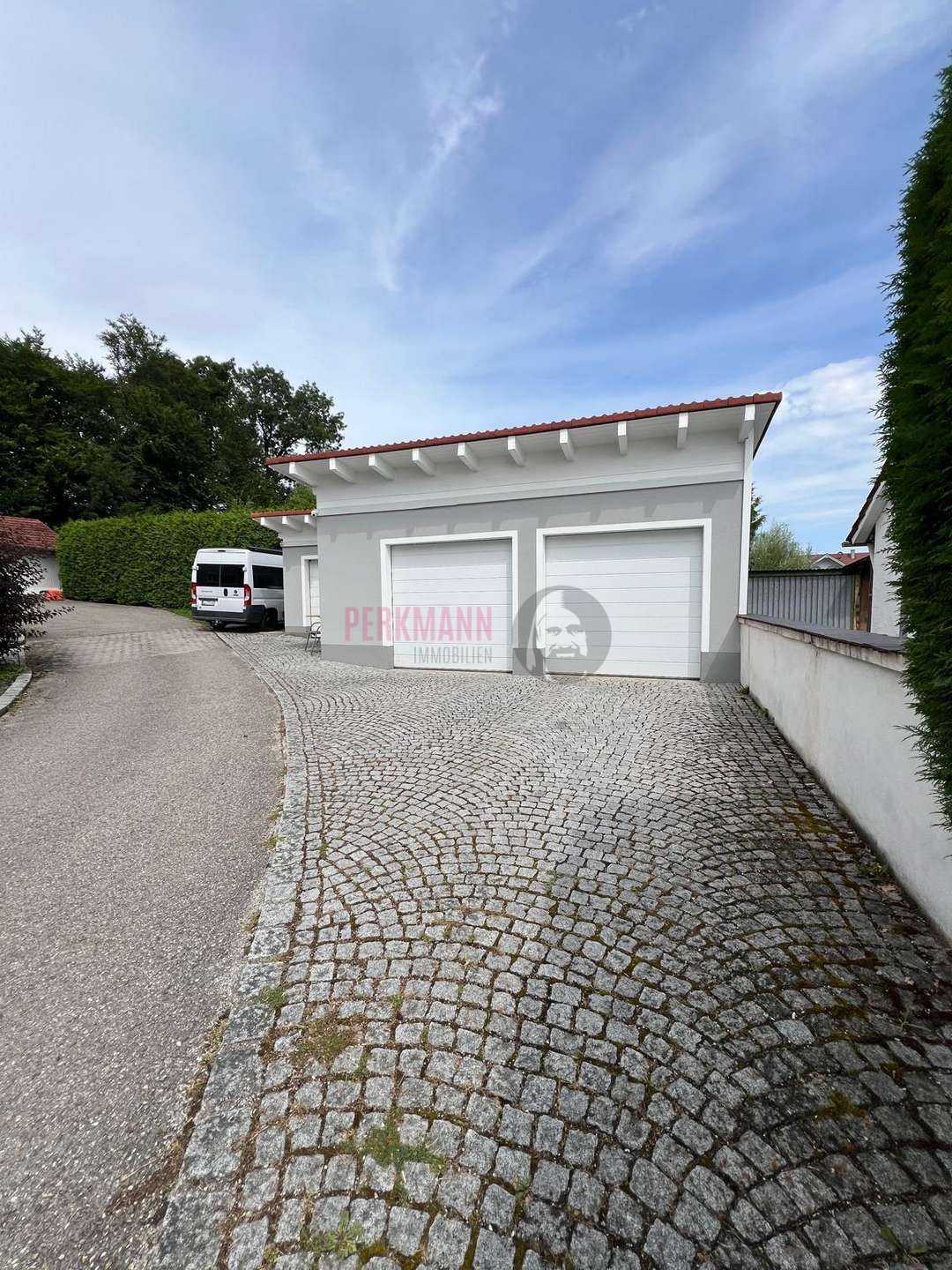 Haus 1 Garagen & Schuppen
